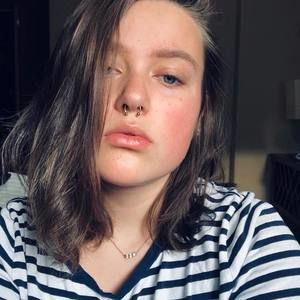 Meet your Posher, Isabella